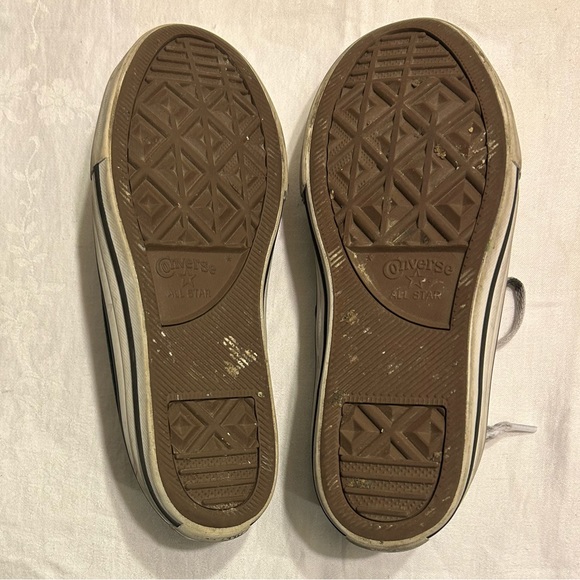 Converse All Star Shoes. Cons. Youth size 3. Condition Issue* - Picture 12 of 13